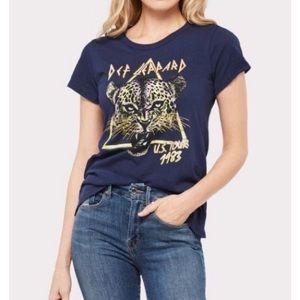 def leopard chaser tee shirt - M